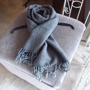 Gray Tweed Knit Scarf